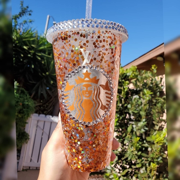 Custom Cups - Picture 5 of 13